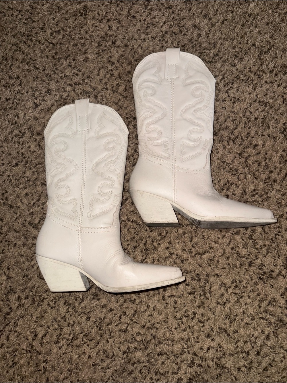 Steve Madden White Western Cowboy Boots - Embroidered Mid Heel